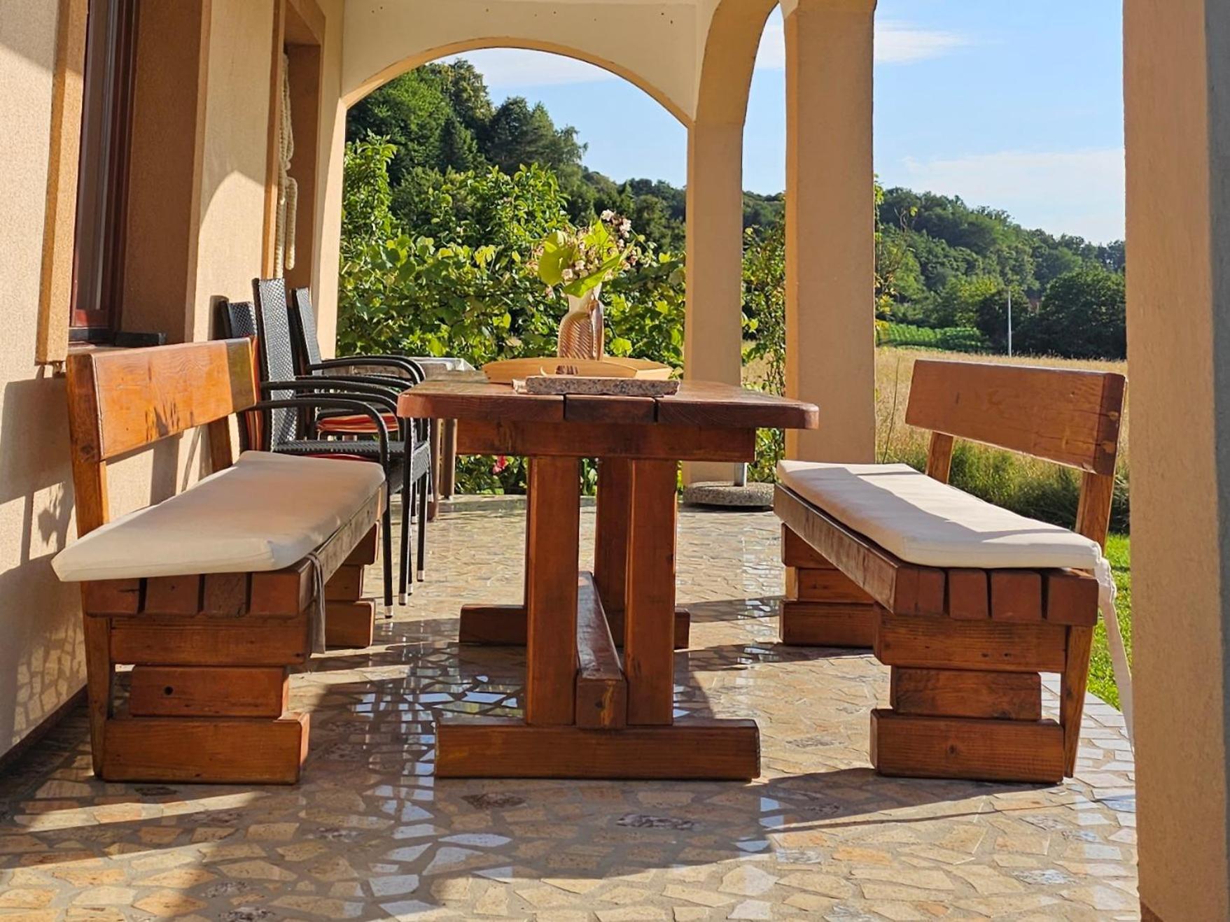 Holiday House And Apartments Vale Duga Resa Rom bilde